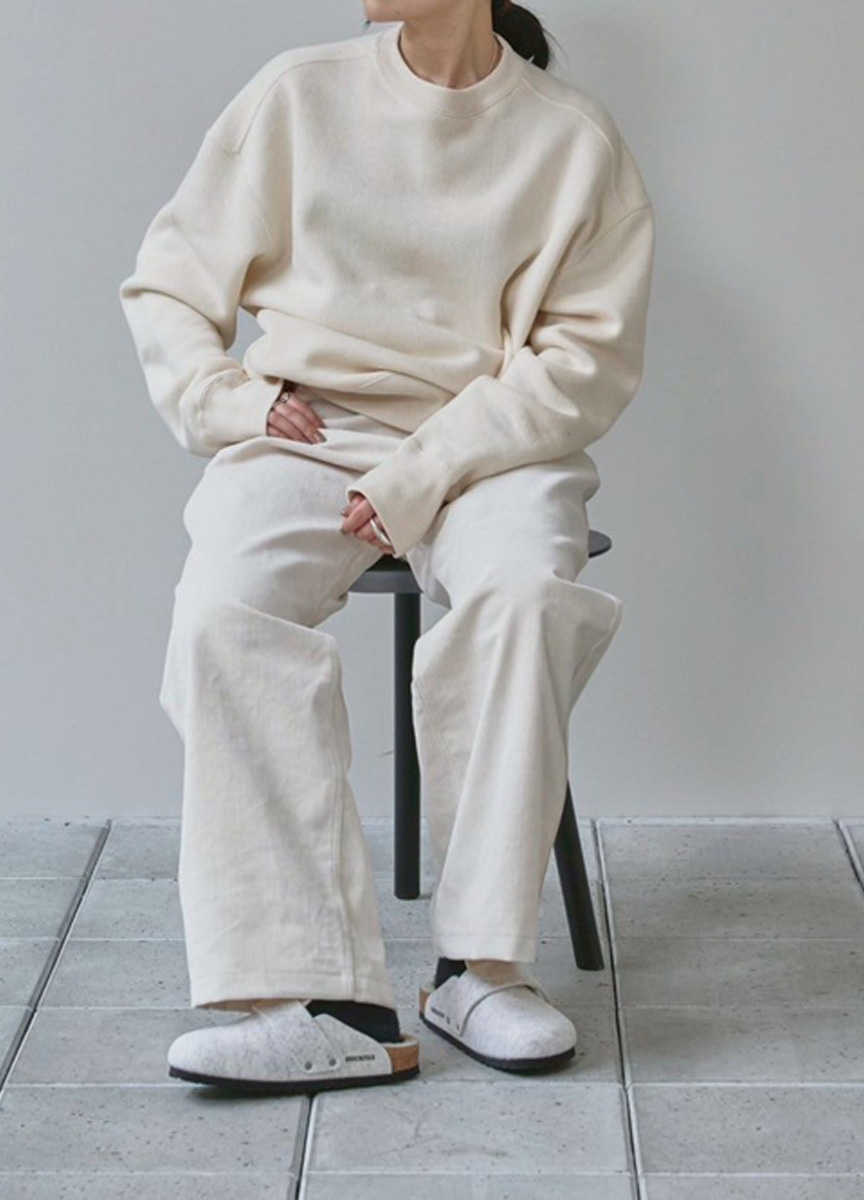 圓領內刷毛衛衣